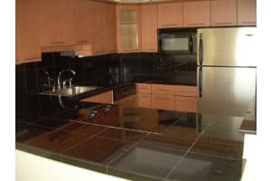7928 West Dr 910, North Bay Village 7928 West Dr 910, North Bay Village
