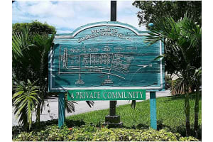 10315 Nw 9 307-14, Miami