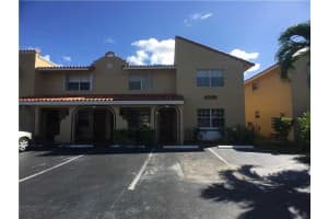 6900 Nw 173 Dr 1107, Miami