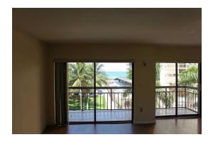 6444 Collins Av A301, Miami Beach