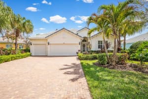 6630 Martinique Way, Vero Beach