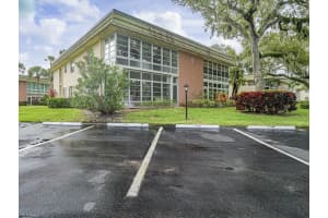 6 Vista Gardens Trail, Vero Beach