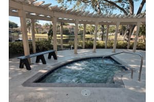 4863 Via Palm Lakes 812, West Palm Beach