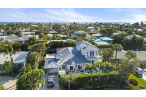 122 Lighthouse Drive, Jupiter Inlet Colony
