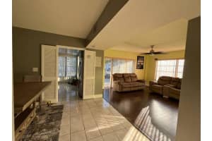 4170 Inverrary Drive 211, Lauderhill