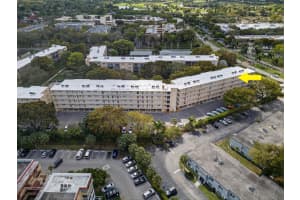 6731 Cypress Road 402, Plantation