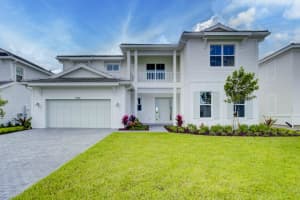 9334 Crestview Circle, Palm Beach Gardens