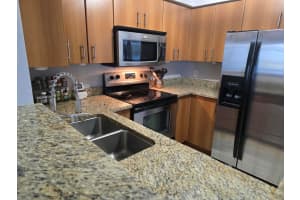 1215 Crystal Way O, Delray Beach