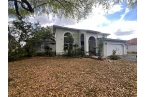 15010 E Falcons Lea Drive, Davie