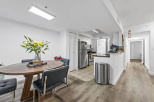 741 N Pine Island Road 108, Plantation