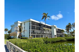 3792 Ne Ocean Boulevard 211-n, Jensen Beach