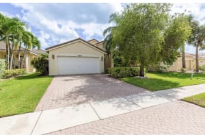 10746 Oak Bend Way, Wellington