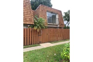 2161 Orange Grove Drive D-9, Davie 2161 Orange Grove Drive D-9, Davie