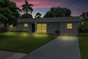 2001 Collier Avenue, Lake Worth