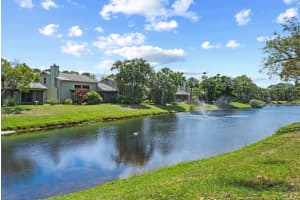 912 Ne Sandalwood Place, Jensen Beach