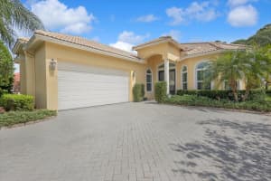 8332 Belfry Place, Port St. Lucie, Fl 34986, Port Saint Lucie
