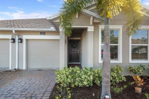 6187 Red Maple Manor, Vero Beach
