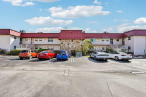 12022 W Greenway Drive 103, Royal Palm Beach