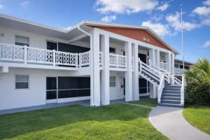 1701 Nw 46th Avenue 111, Lauderhill