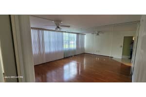 1300 Saint Charles Place L19, Pembroke Pines