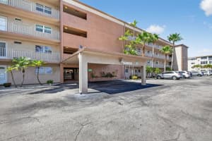 2615 Ne 1st Court 312, Boynton Beach
