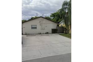 2104 Dock Street, West Palm Beach