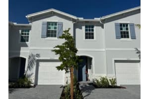 6953 Harbours Edge Avenue, Lake Worth