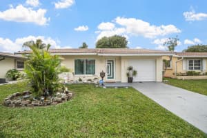 4708 Nw 49th Drive, Tamarac