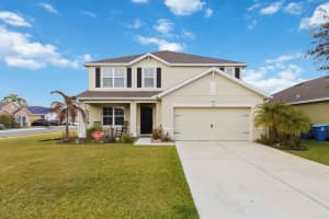 320 Sw Moray Dr Drive, Palm Bay