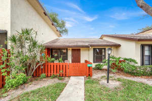 7909 Se Villa Circle, Hobe Sound