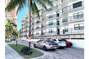 2029 N Ocean Boulevard 109, Fort Lauderdale