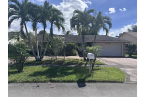 8080 Nw 51st Street, Lauderhill