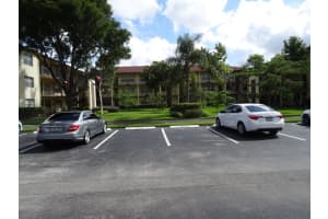151 Sw 135th Terrace 303t, Pembroke Pines