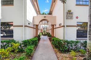 5188 Europa Drive G, Boynton Beach