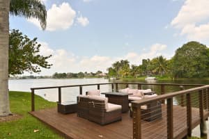 12828 Meadowbreeze Drive, Wellington