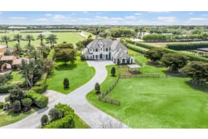 3585 Aiken Court, Wellington