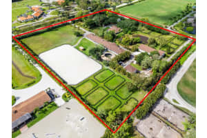 5656 South Shore Boulevard, Wellington