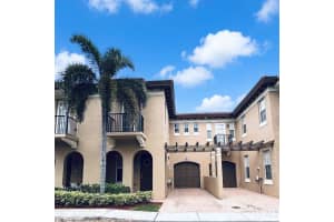 6956 Julia Gardens Drive, Coconut Creek