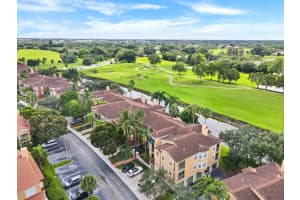 11720 Saint Andrews Place 306, Wellington