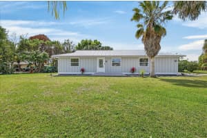 262 Easy Street, Sebastian