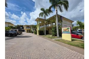 911 N Federal Highway 106, Lake Worth Beach