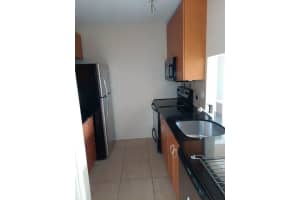 1444 Windsor Court 7, Fort Lauderdale