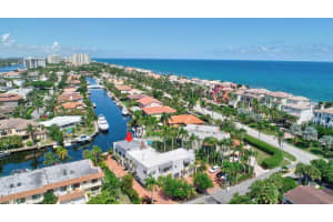 1121 Bel Air Drive 4, Highland Beach