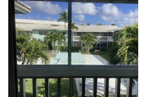 222 N Federal Highway 220, Deerfield Beach