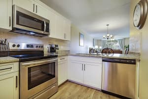 2541 Aragon Boulevard 202, Sunrise