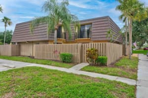 904 9th Court, Palm Beach Gardens