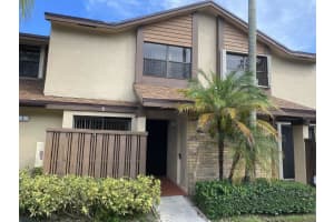 3961 Cocoplum Circle F, Coconut Creek