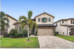 8884 Grand Prix Lane, Boynton Beach