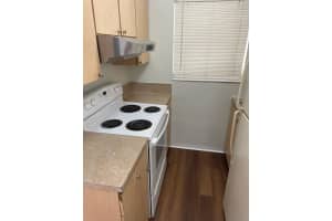 317 N 61st Terrace 6, Hollywood