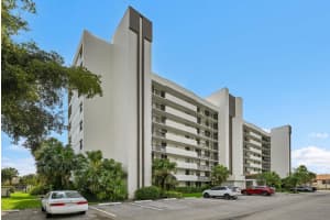 1266 S Military Trail 547, Deerfield Beach